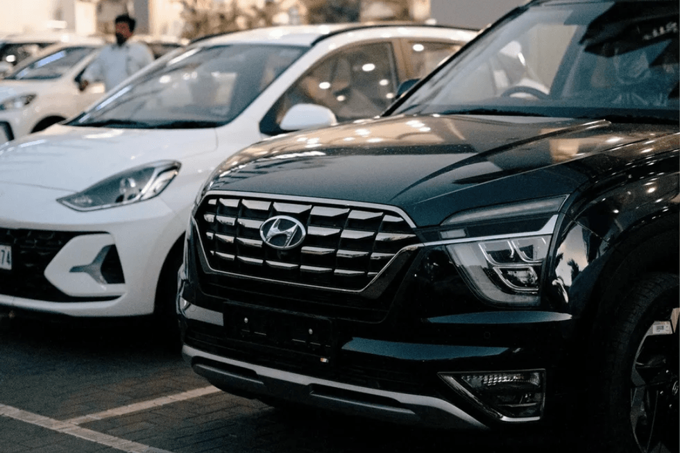 Pakistan likely to extend auto policy by one year as IMF talks delay new framework