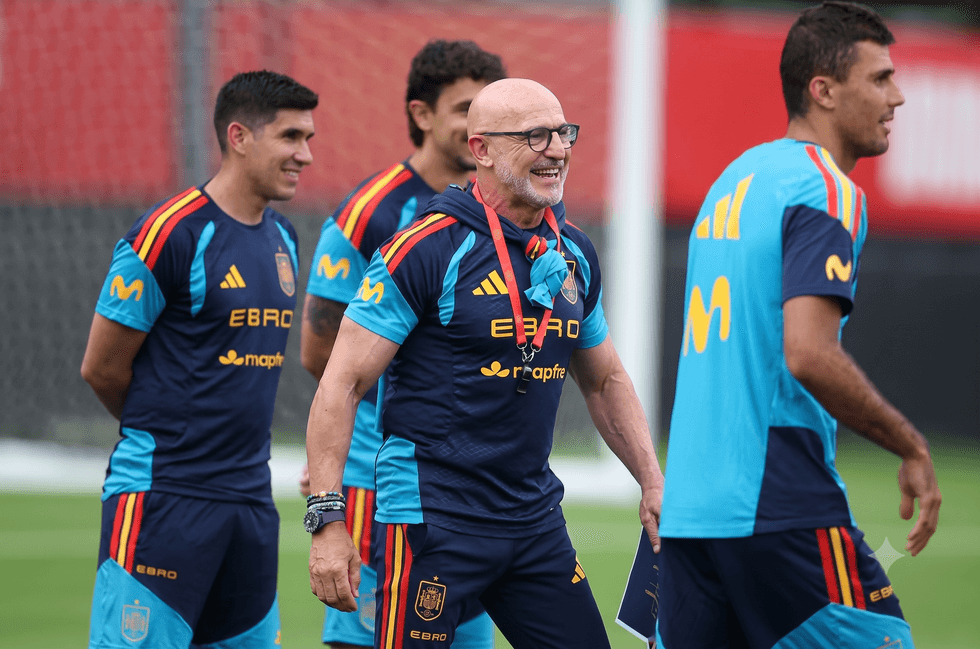 Spain to go on the front foot against France in World Cup semi-final, says De la Fuente